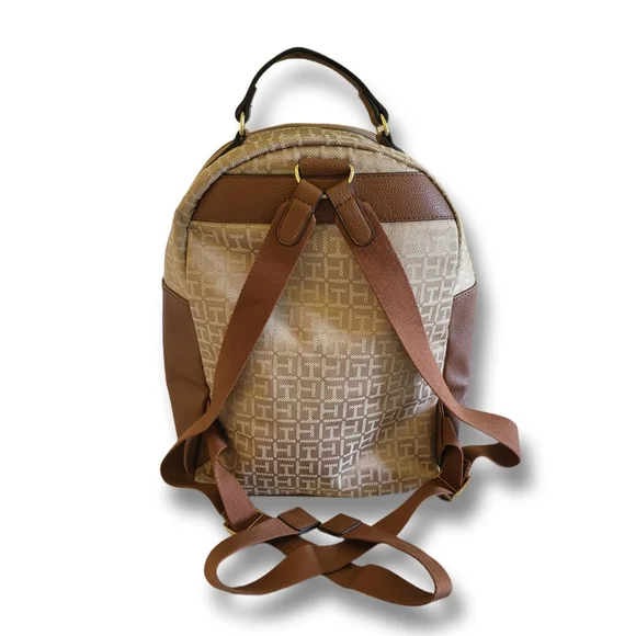 🌿Tommy Hilfiger Women's Logo Jaquared Dome Tan & Brown Backpack - Picture 9 of 12